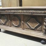 735 8594 Sideboard